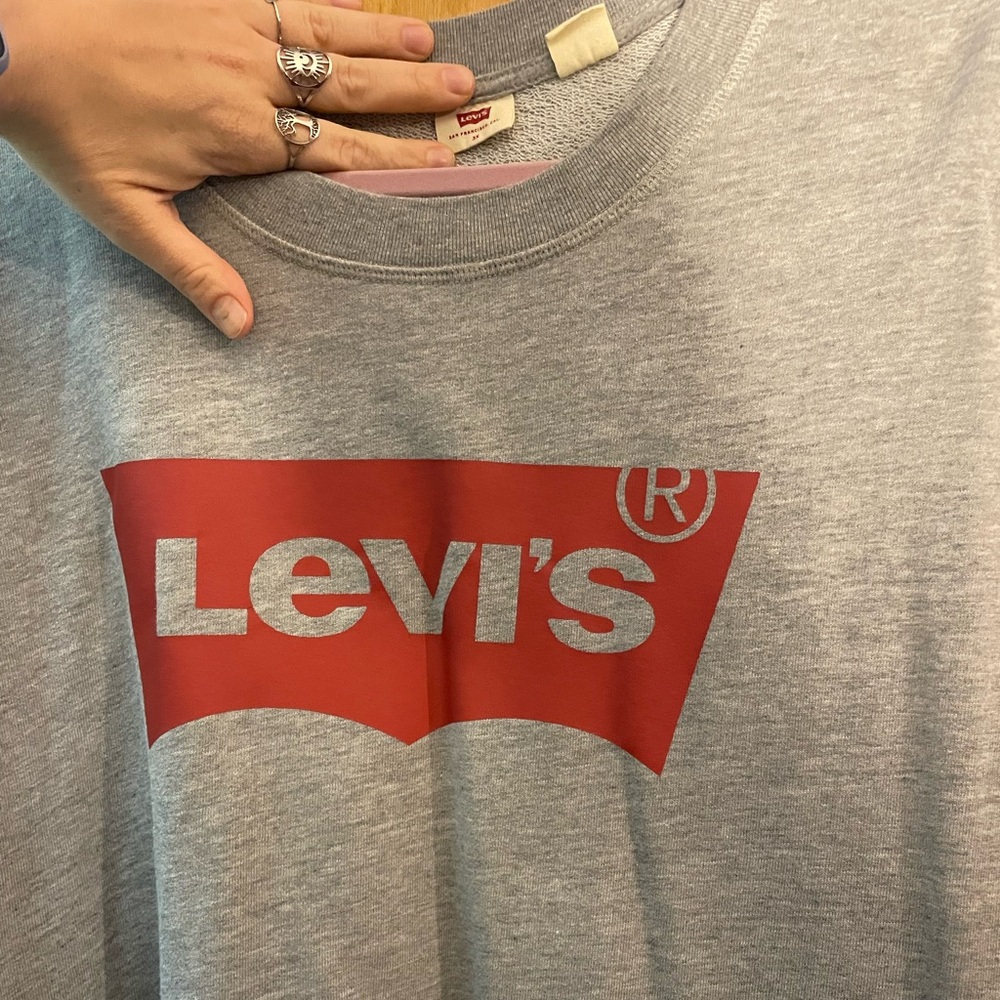 3XL Levi’s sweatshirt